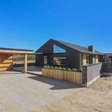 Esme - 400m From The Sea By Interhome